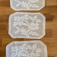 Tappetini in cotone all’uncinetto