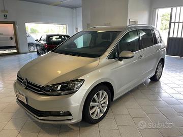 Volkswagen Touran 1.6 TDI 115 CV SCR DSG Executive