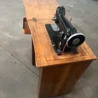 Vecchia macchina da cucito