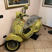 Vespa 946 Bunny Edition