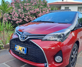 Toyota Yaris Hybrid 1.5 - Ideale Neopatentati -