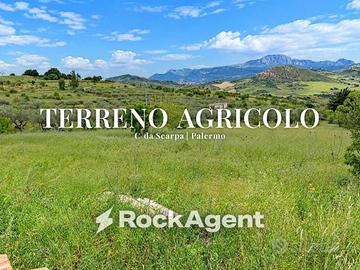 Terreno di 2527 m² a Baucina