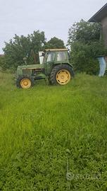 Trattore john deere 3040 dt