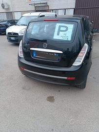 lancia Ypsilon privato