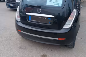 lancia Ypsilon privato