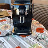 Macchinetta del caffè de longhi magnifica s