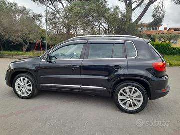 VOLKSWAGEN TIGUAN 2.0 4motion cambio automaticoDSG