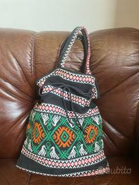 Borsa in lana con fantasia