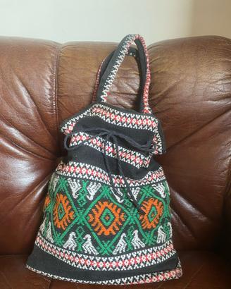 Borsa in lana con fantasia