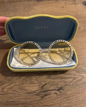 Occhiali da sole gucci GG1113S round chain