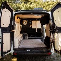 Van Camperizzato Amovibile Ford Transit Custom