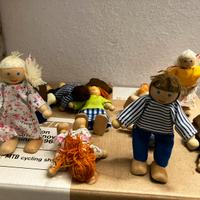 Casetta con personaggi