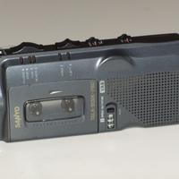 Sanyo TRC-5880 microcassette-corder vintage
