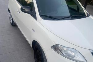 Lancia Ypsilon 28.000 km