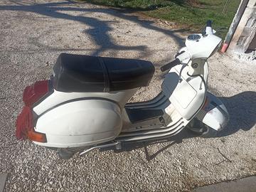 Vespa 125 px