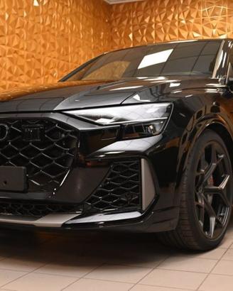 AUDI RS Q8 PERFORMANCE 640CV MOD.2027 CARBO FULL