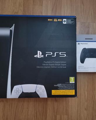 PS5 digital 825 Gb+ 1 Tb, 2 controller + 30 giochi