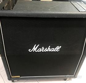 Marshall 1960AV - 4x12 Celestion Vintage 30