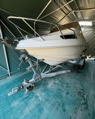 SEMICABINATO MANO' 550/600 con carrello e motore