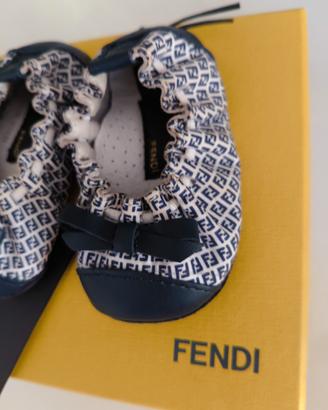 ballerina neonata fendi