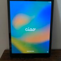 iPad 8ª generazione – modello MYL92TY/A con cover