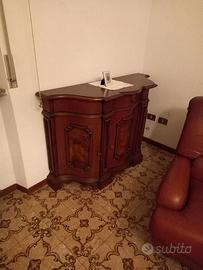 vecchio mobile per sala/anticamera 