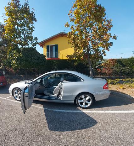 MERCEDES Classe CLK (C/A209) - 2004
