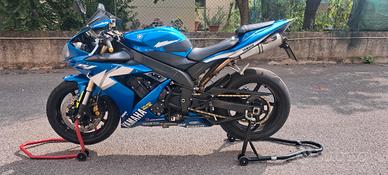 yamaha R1 2004
