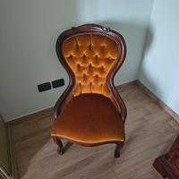 poltroncina camera da letto 