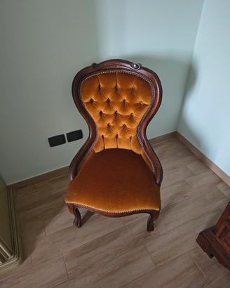 poltroncina camera da letto 