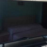 TV SHARP AQUOS 32" e piatto girevole 