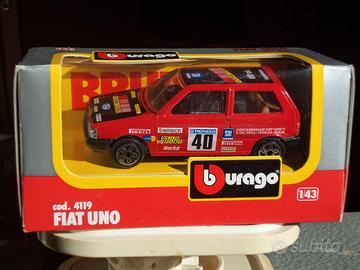 Modèle Réduit Fiat Uno Burago 1/43 - Modèle 4119 Rouge - Très Bon état Avec Boîte D'origine