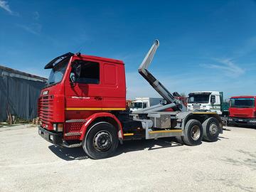 Motrice Scania 143H400 Scarrabile