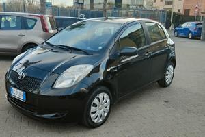 Toyota Yaris 1.4 D-4D 5 porte diesel