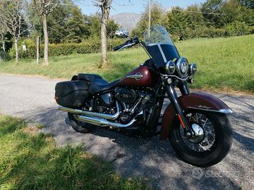 HARLEY DAVIDSON HERITAGE CLASSIC 114