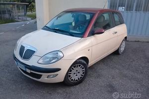 Lancia Ypsilon 1.2 Oro INTERNI IN PELLE