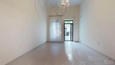 3 LOCALI A FRANCAVILLA FONTANA