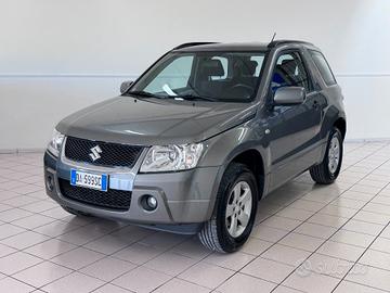 Suzuki Grand Vitara 1.9 DDiS 3 porte GANCIO TRAINO
