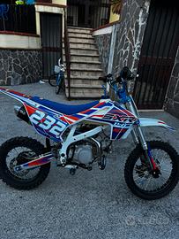 Pit bike ncx sxr 140cc