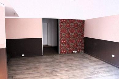 Immobile di 70 m² con 2 locali a Vercelli