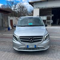 Mercedes Vito mixto 6 posti autocarro