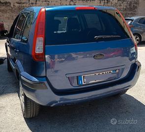 ford fusion anno 2009 ,  121.000 km
