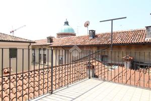 3 LOCALI A VICENZA