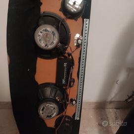 pannello completo di casse+amplificatore 