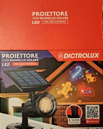 proiettore natalizio led con pannello solare