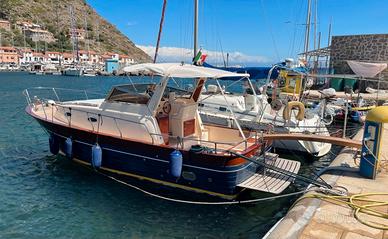 Gozzo Sorrentino Southwind by Izzo Mare