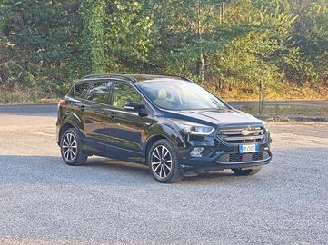Ford Kuga 1.5 TDCI 120 CV S&S 2WD Powershift Titan