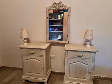 Set shabby chic comodini, specchio e abat jour