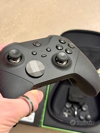 Xbox Elite Series 2 pari al nuovo (usato 30 min)