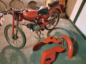 Moto Guzzi Cardellino 65 - Anni 60